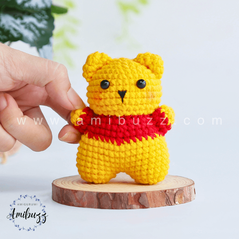 Amigurumi Pooh - Free Crochet pattern by AmiBuzz