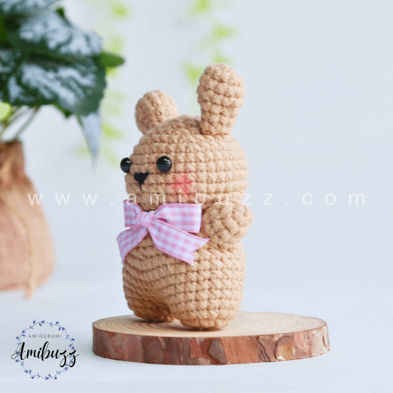 Amigurumi Rabbit - Free Crochet pattern by AmiBuzz