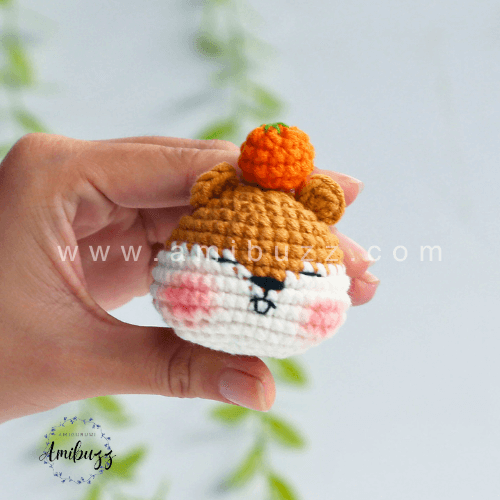 Adorable and Easy Squirrel Amigurumi Free Crochet Pattern