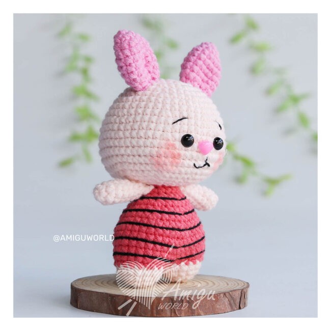 Pooh Winnie the Pooh | Crochet Pattern | Amigurumi Tutorial PDF in English | Vui Vui