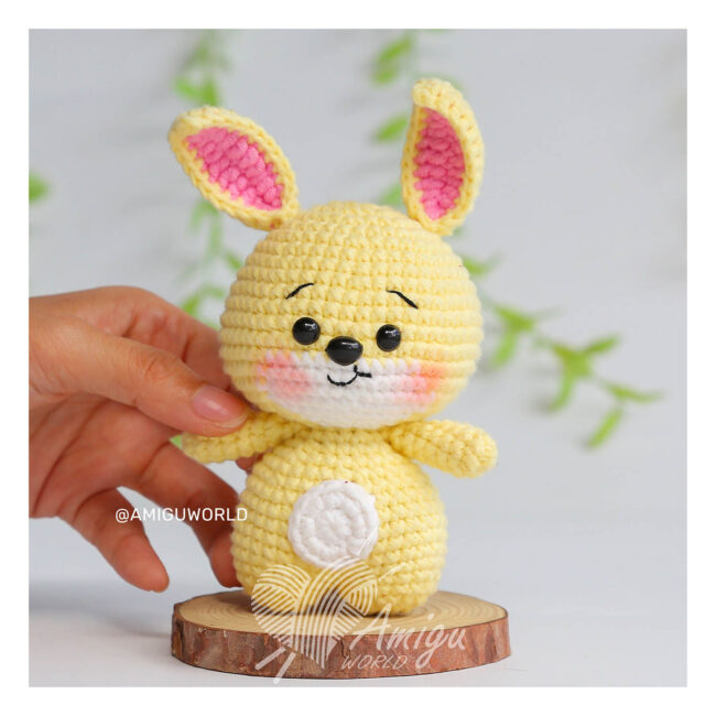 Rabbit Winnie the Pooh | Crochet Pattern | Amigurumi Tutorial PDF in English | Vui Vui