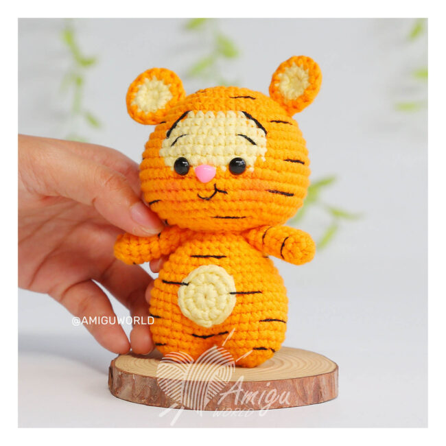 Tigger Winnie the Pooh | Crochet Pattern | Amigurumi Tutorial PDF in English | Vui Vui
