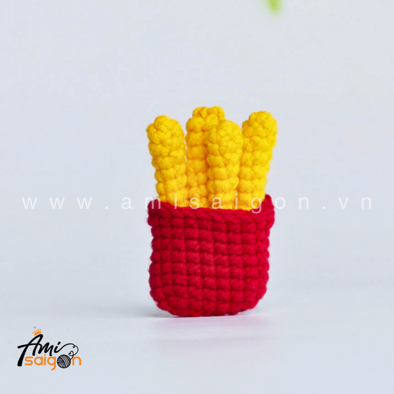 Amigurumi French Fries Keychain - Free Crochet pattern by AmiSaigon