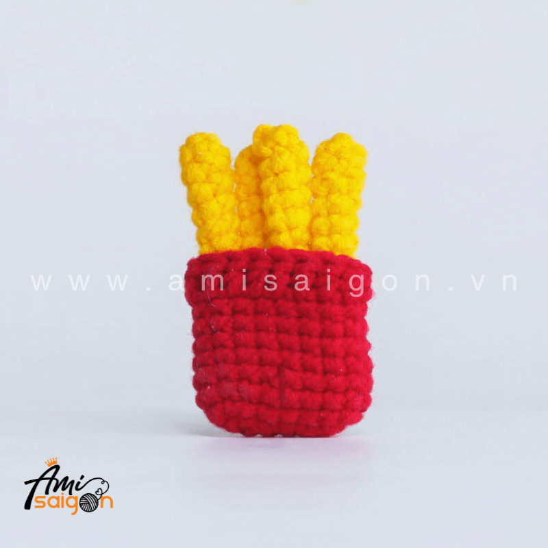 Amigurumi French Fries Keychain - Free Crochet pattern by AmiSaigon