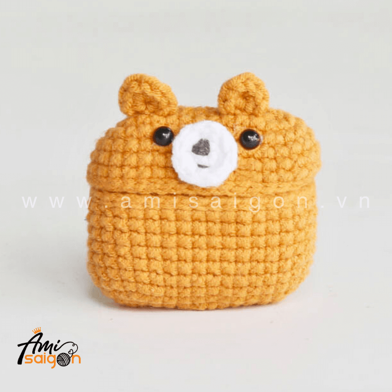 Amigurumi Bear Earphone Case - Free Crochet pattern by AmiSaigon