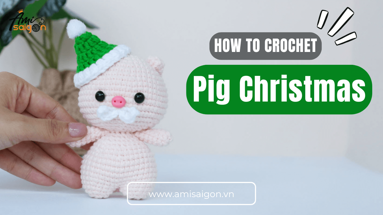 Amigurumi Christmas Pig with Santa hat free crochet pattern