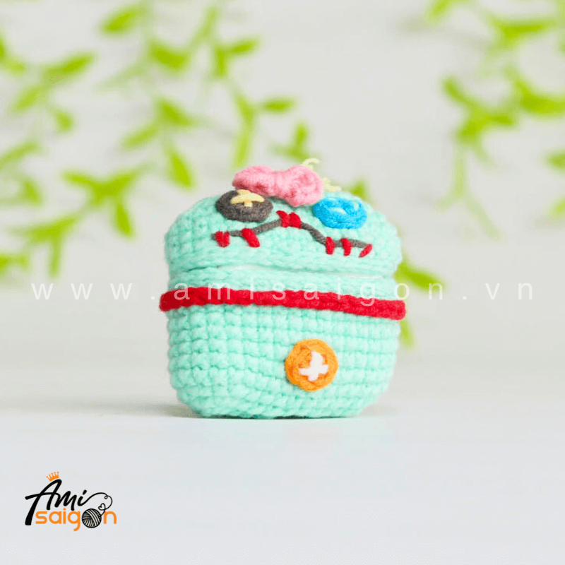 Amigurumi Scrump Earphone Case - Free Crochet pattern by AmiSaigon