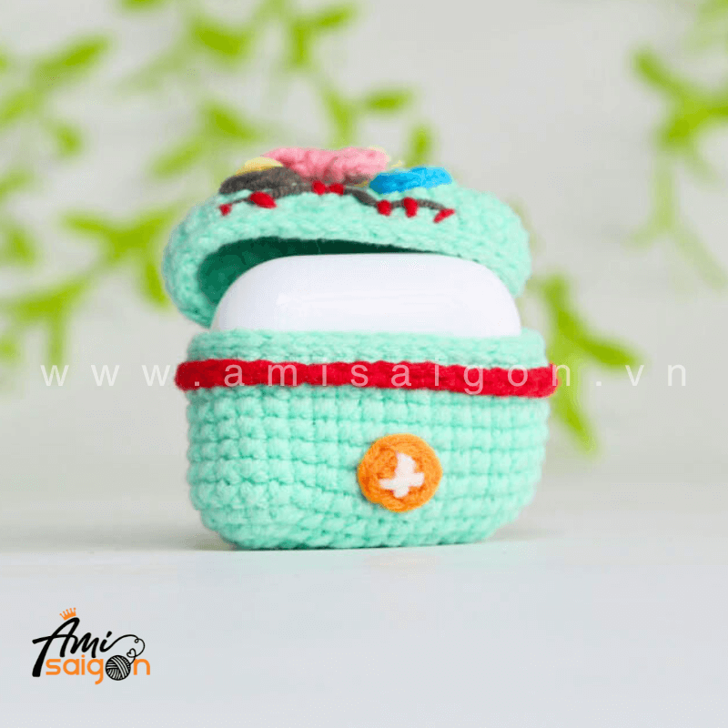 Amigurumi Scrump Earphone Case - Free Crochet pattern by AmiSaigon