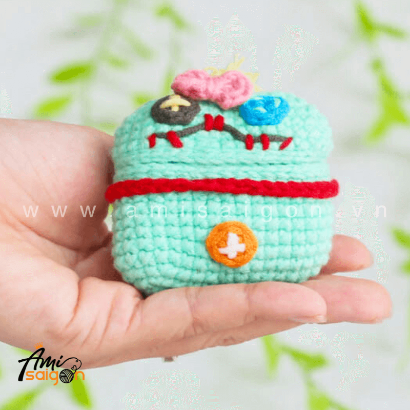 Amigurumi Scrump Earphone Case - Free Crochet pattern by AmiSaigon