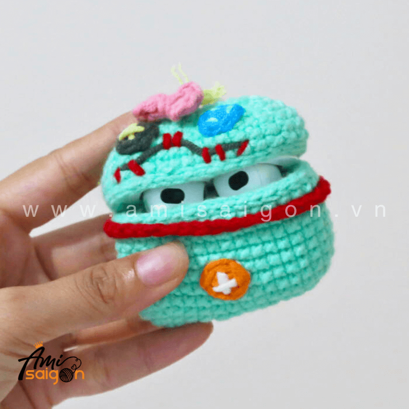 Amigurumi Scrump Earphone Case - Free Crochet pattern by AmiSaigon