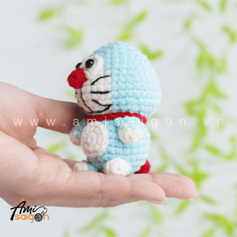 Móc khóa mèo máy Doraemon bằng len amigurumi - Chart móc miễn phí @amisaigonvn