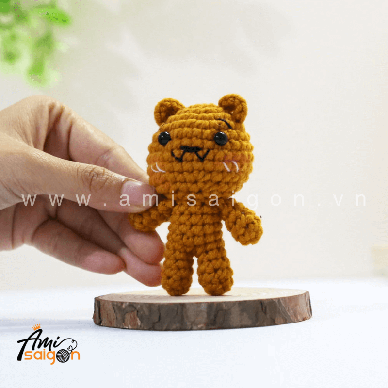 Amigurumi Bear - Free Crochet pattern by AmiSaigon