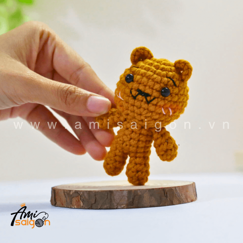 Amigurumi Bear - Free Crochet pattern by AmiSaigon