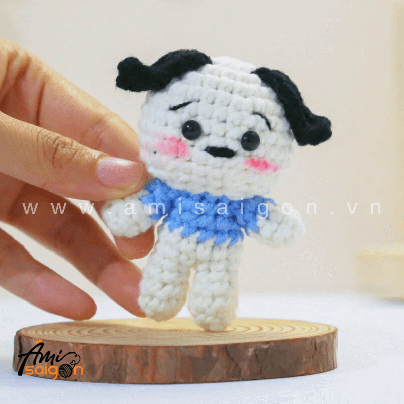 Amigurumi Pochacco - Free Crochet pattern by AmiSaigon