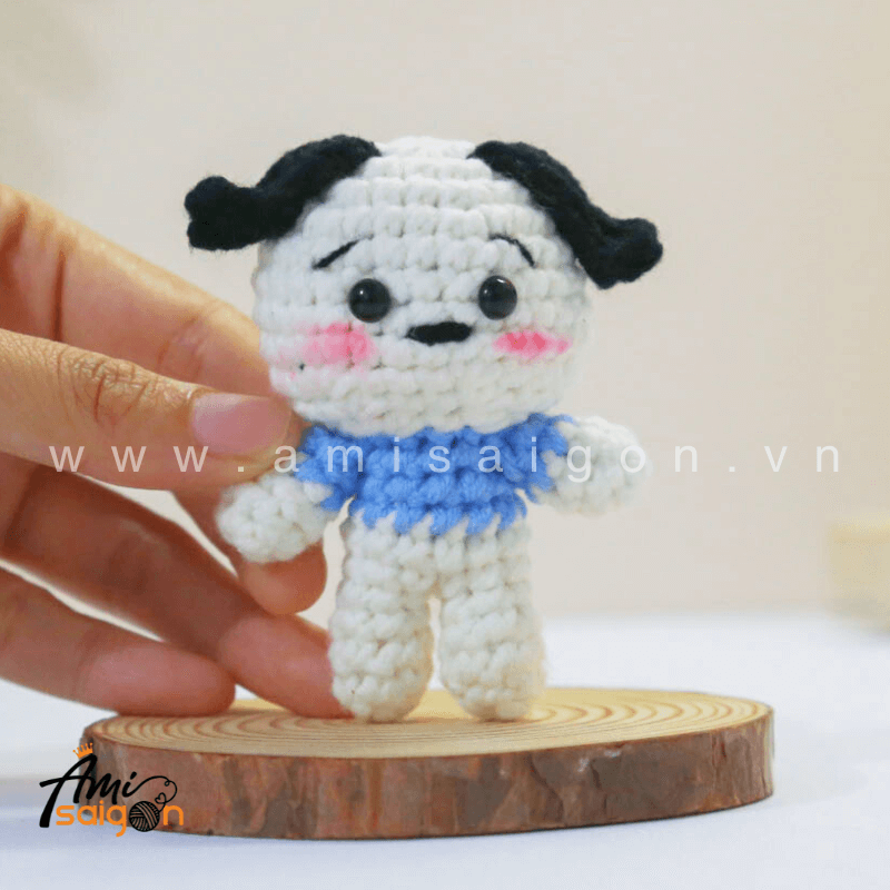 Amigurumi Pochacco - Free Crochet pattern by AmiSaigon