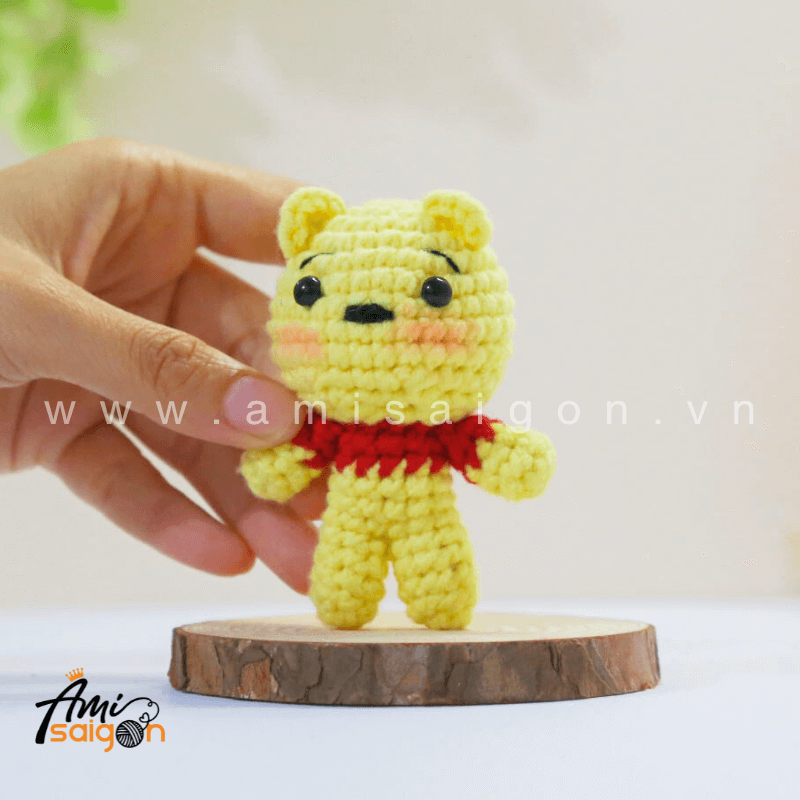 Amigurumi Pooh - Free Crochet pattern by AmiSaigon