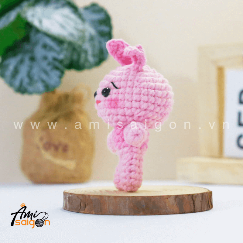 Tiny Amigurumi Bunny - Free Crochet pattern by AmiSaigon