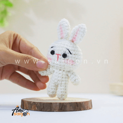 Rabbit amigurumi free crochet pattern