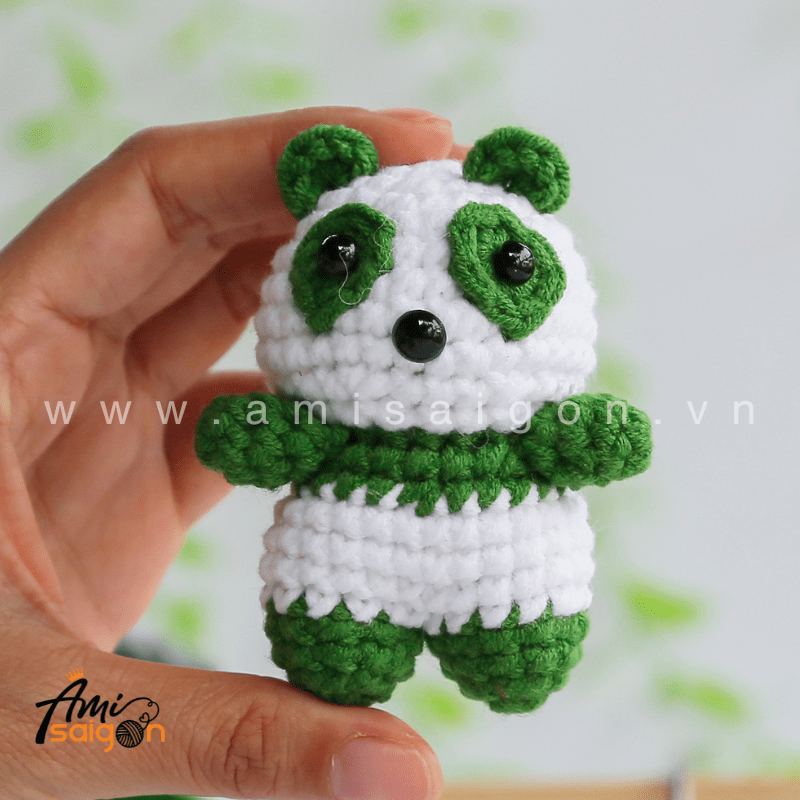 Amigurumi little Panda - Free Crochet pattern by AmiSaigon