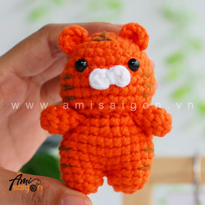 Amigurumi Little Tiger - Free Crochet pattern by AmiSaigon