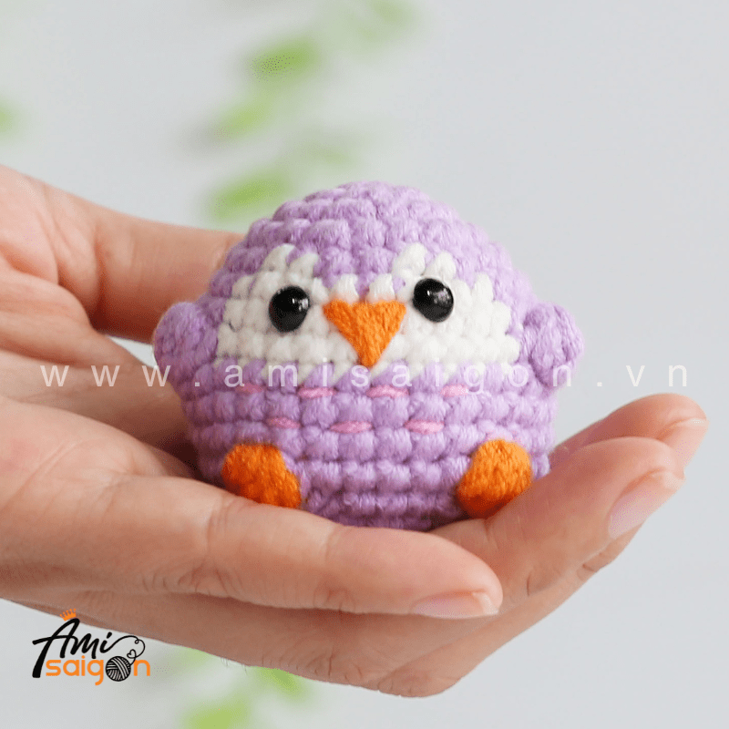 Amigurumi Tiny Owl No-Sew - Free Crochet pattern by AmiSaigon