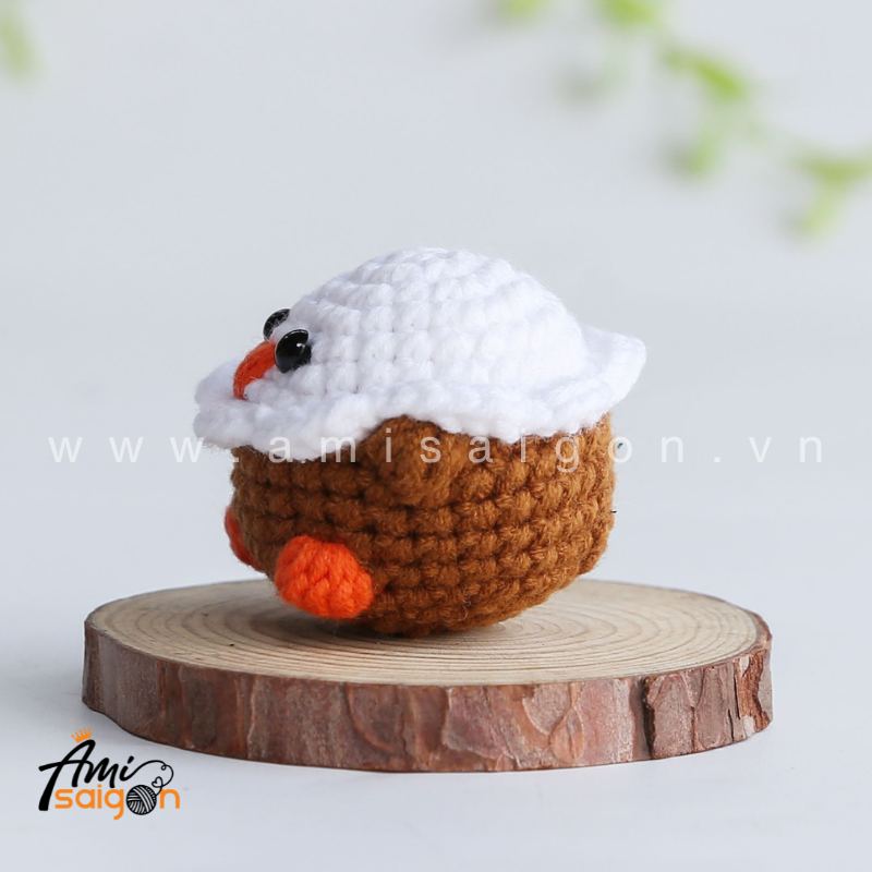 No-Sew Amigurumi Owl- Free Crochet pattern by AmiSaigon