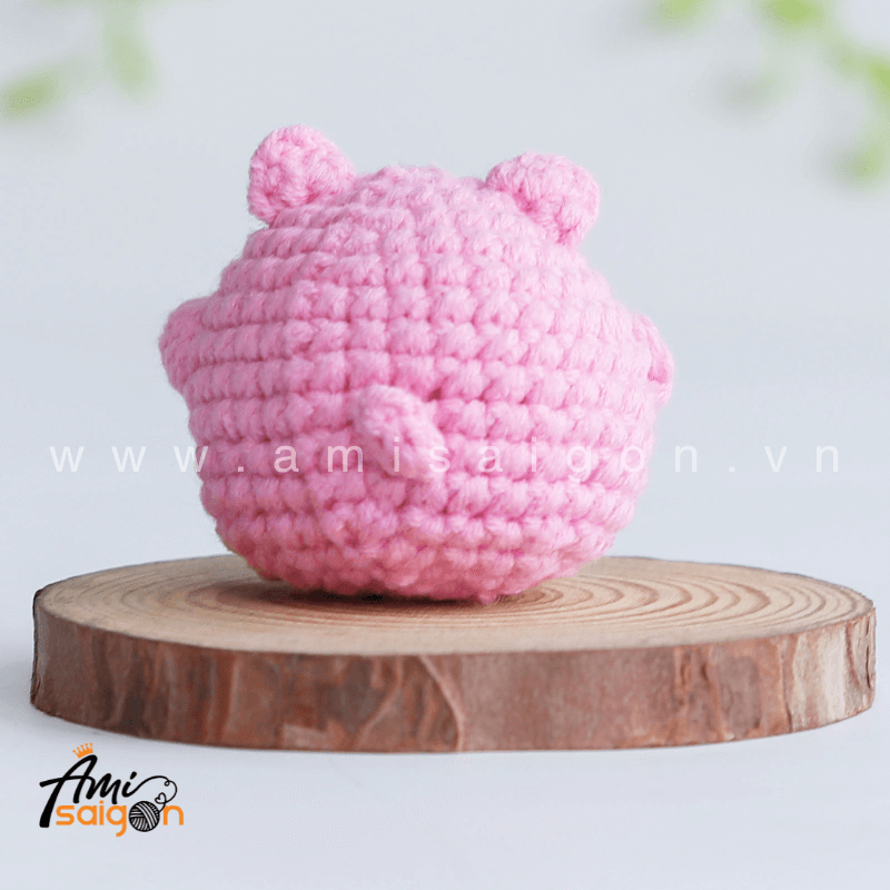 No-Sew Amigurumi Pig - Free Crochet pattern by AmiSaigon