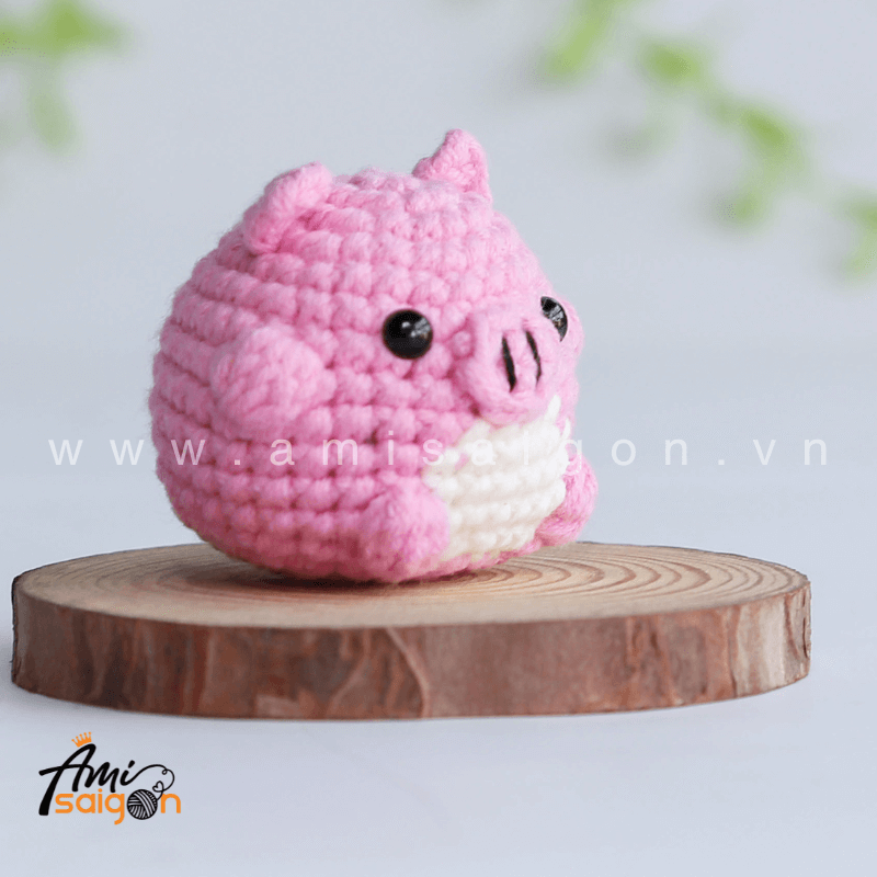 No-Sew Amigurumi Pig - Free Crochet pattern by AmiSaigon