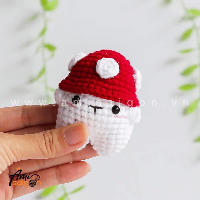 No-Sew Amigurumi Bear with Mario hat - Free Crochet pattern by AmiSaigon