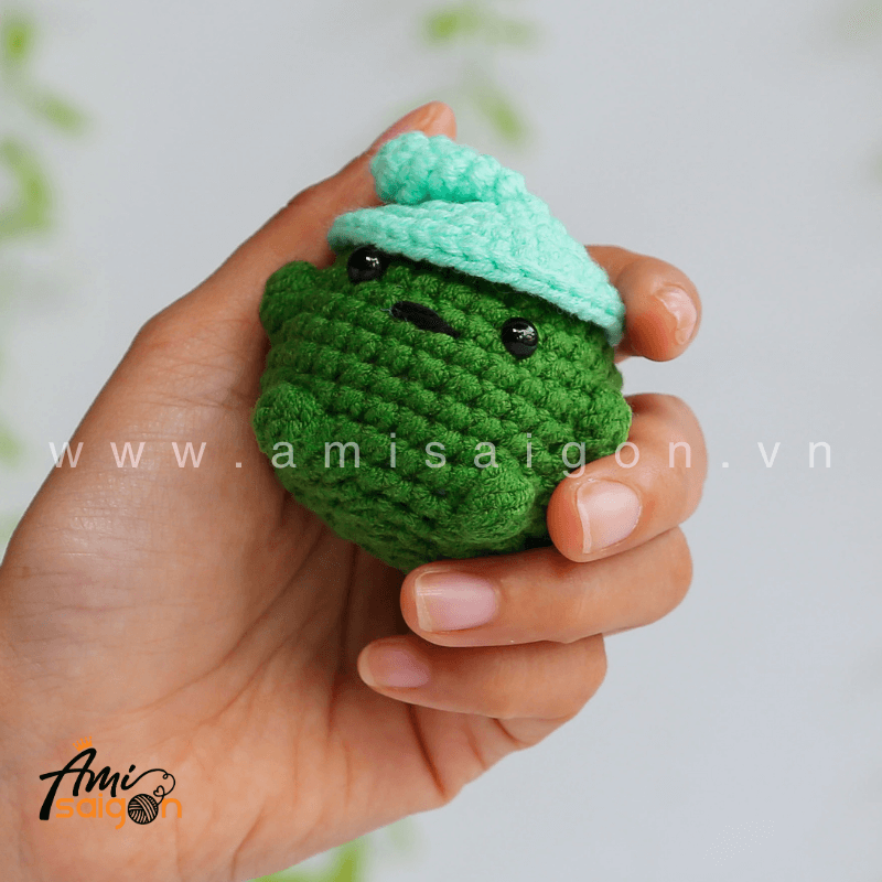 No-Sew Amigurumi little Smiski - Free Crochet pattern by AmiSaigon