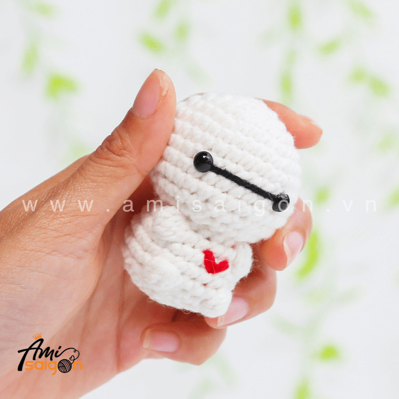 No-Sew Amigurumi Little Baymax - Free Crochet pattern by AmiSaigon