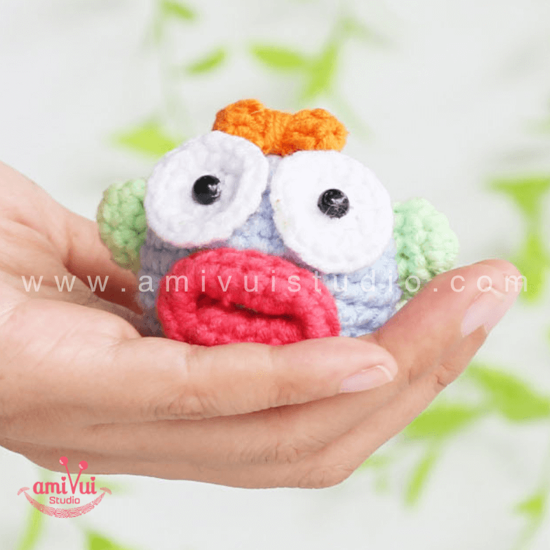 Crochet Hanyodon keychain - Free Amigurumi Pattern by AmivuiStudio