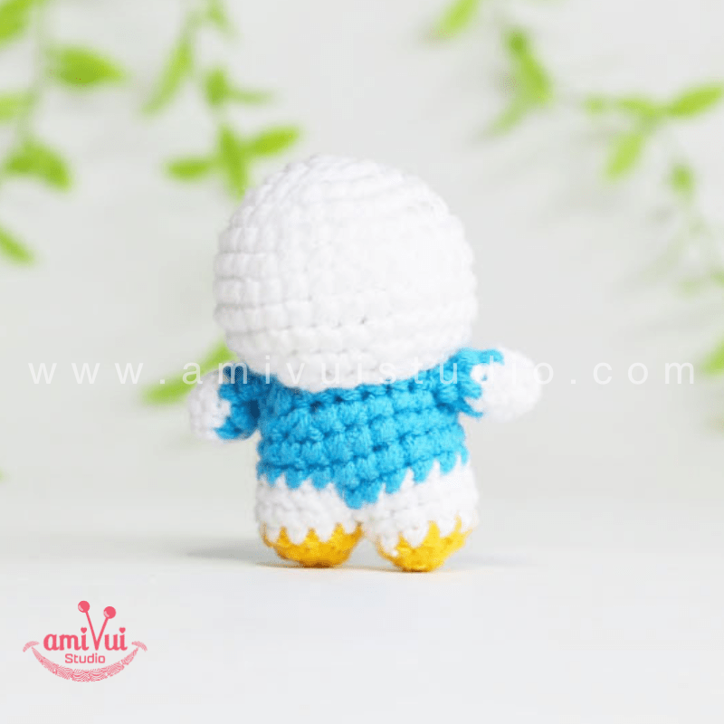 Pekkle Amigurumi - Free Crochet Pattern by AmivuiStudio