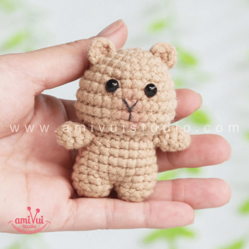Amigurumi Capybara Keychain - Free Crochet pattern by AmivuiStudio