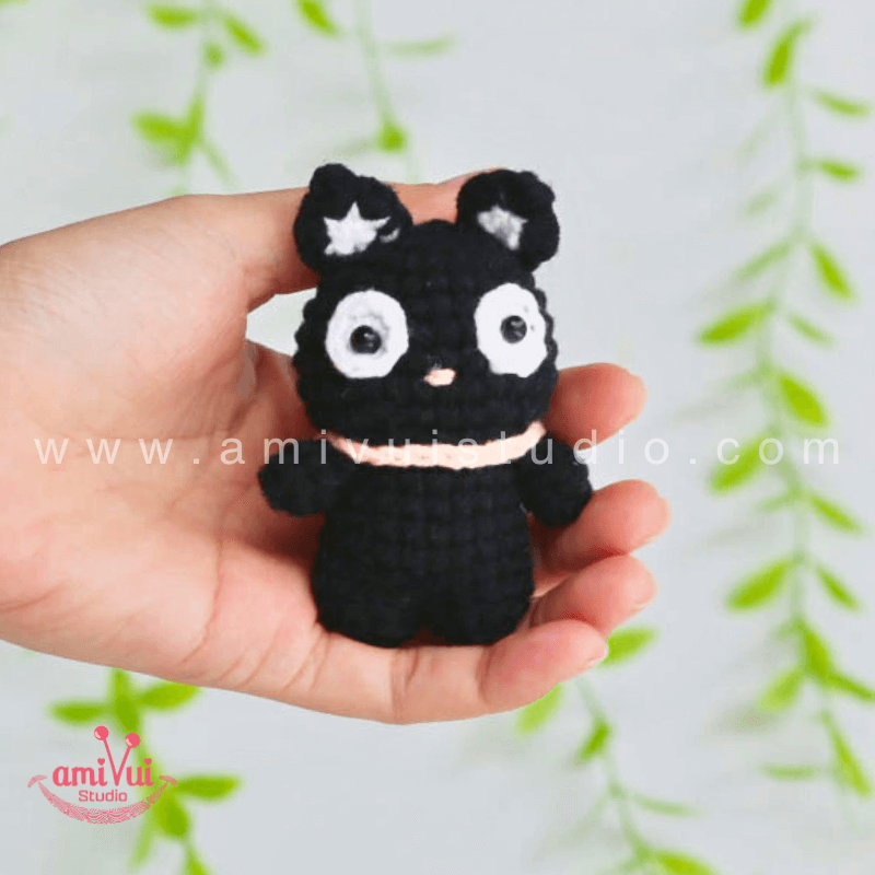 Little Chococat - Free Amigurumi Pattern by AmivuiStudio