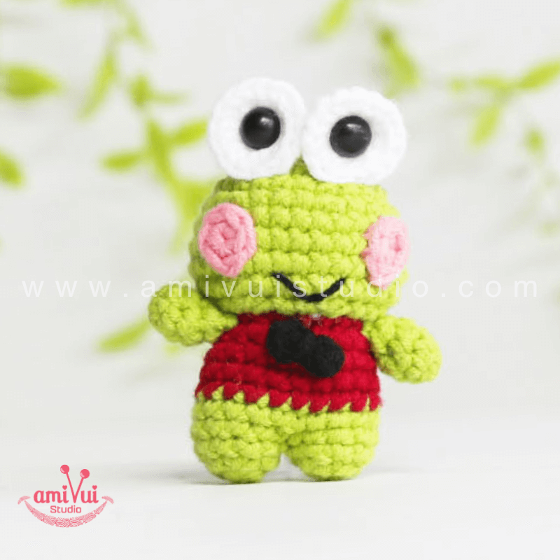 Keroppi-Free Amigurumi Pattern by AmivuiStudio