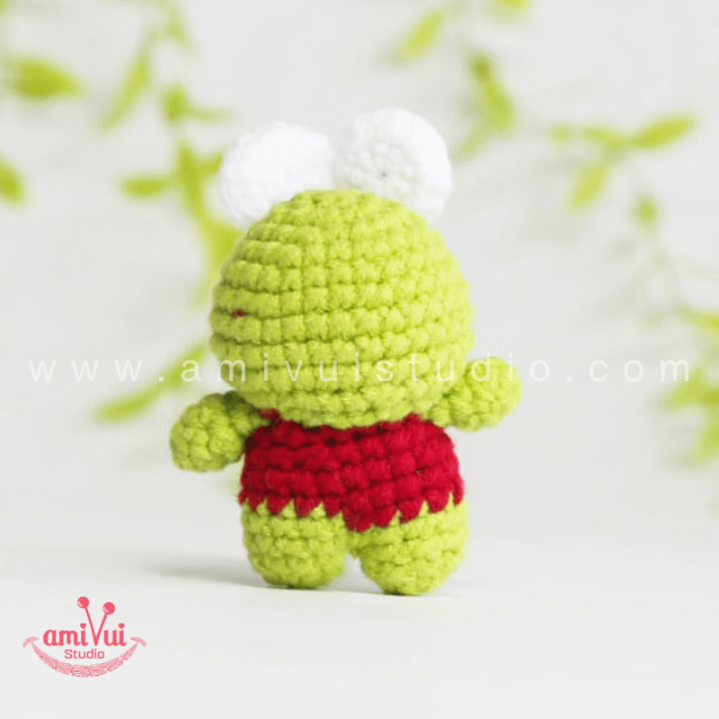 Keroppi-Free Amigurumi Pattern by AmivuiStudio