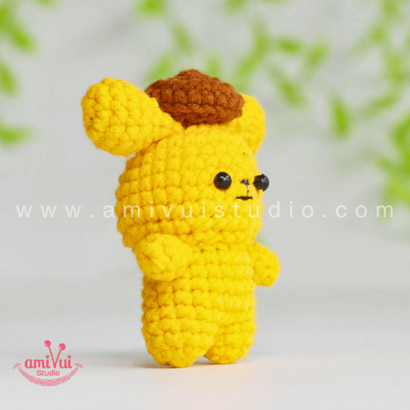 Little Pompompurin - Free Amigurumi Pattern by AmivuiStudio