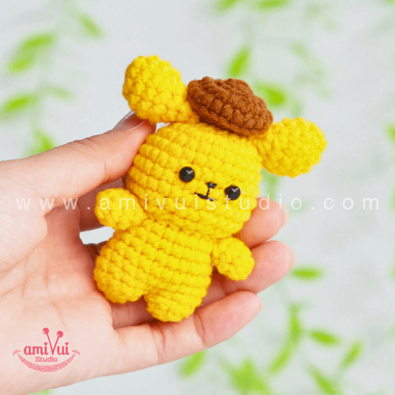 Little Pompompurin - Free Amigurumi Pattern by AmivuiStudio