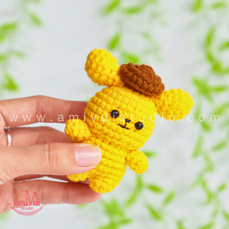 Little Pompompurin - Free Amigurumi Pattern by AmivuiStudio