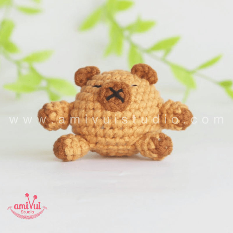 Amigurumi Chubby Capybara Keychain - Free Crochet pattern by AmivuiStudio