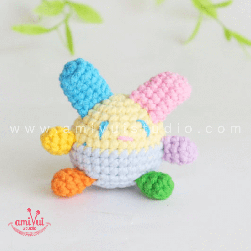 Amigurumi Little Usahana Keychain - Free Crochet pattern by AmivuiStudio