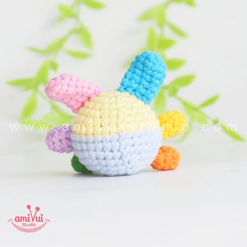 Amigurumi Little Usahana Keychain - Free Crochet pattern by AmivuiStudio