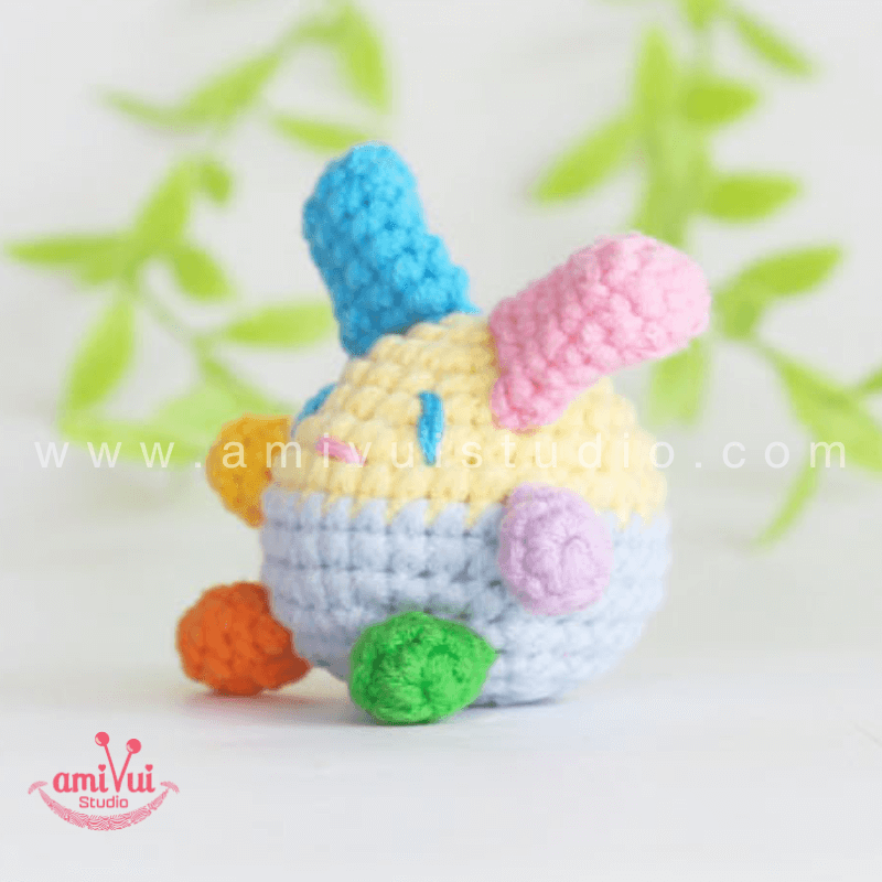 Amigurumi Little Usahana Keychain - Free Crochet pattern by AmivuiStudio