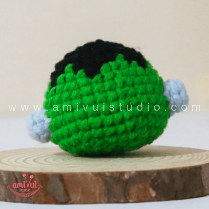 Green Monster keychain - Free Amigurumi Pattern by AmivuiStudio