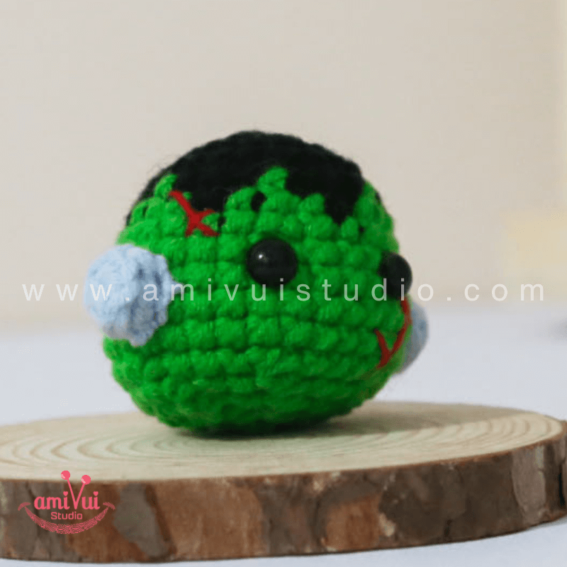 Green Monster keychain - Free Amigurumi Pattern by AmivuiStudio
