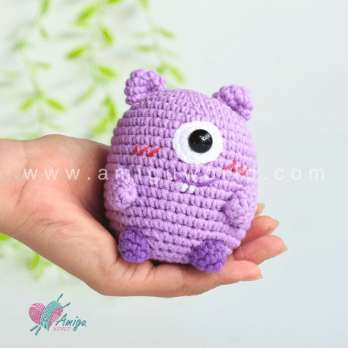 Amigurumi Purple Monster free crochet pattern