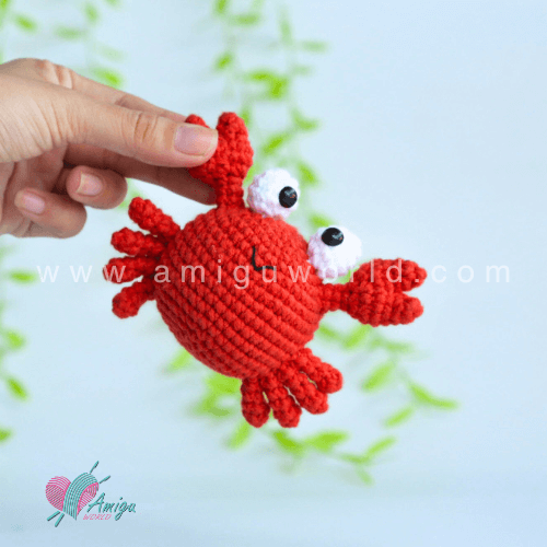 Crab free amigurumi crochet pattern