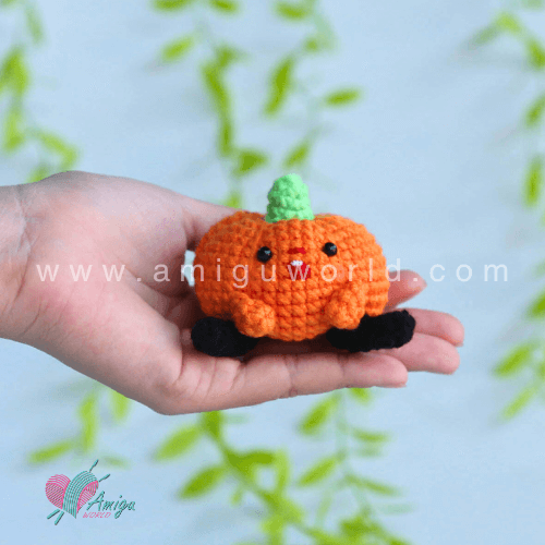 Amigurumi pumpkin free crochet pattern