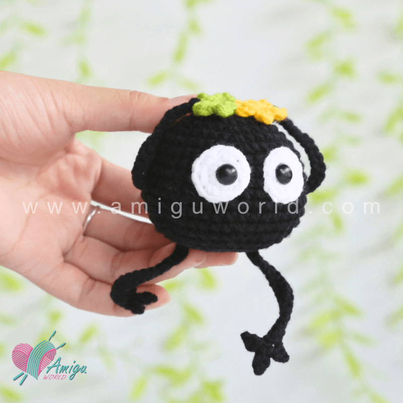 Amigurumi Susuwatari Free Crochet Pattern by AmiguWorld